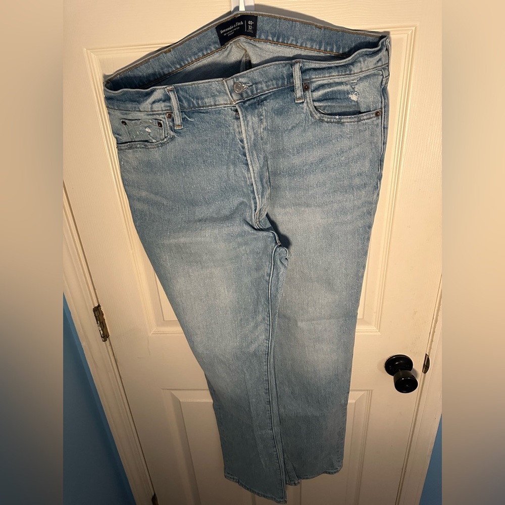 Abercrombie & Fitch 90s Fit Light Blue